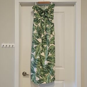 New w/tags Cupshe Green Palm Strapless Dress Size M
